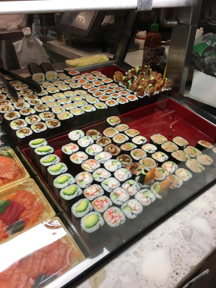 Assorted Sushi Pack 8pcs, Koji Don Sushi