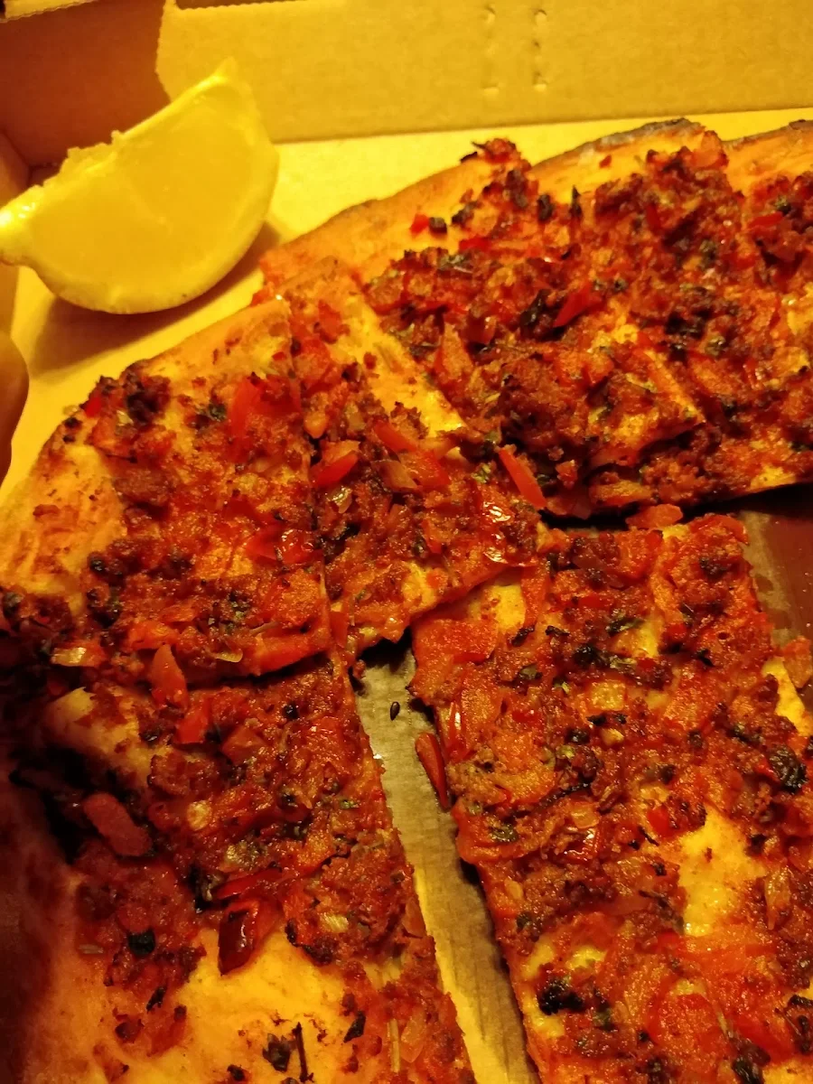 Lahmacun Pide, OZ Brothers Kebabs