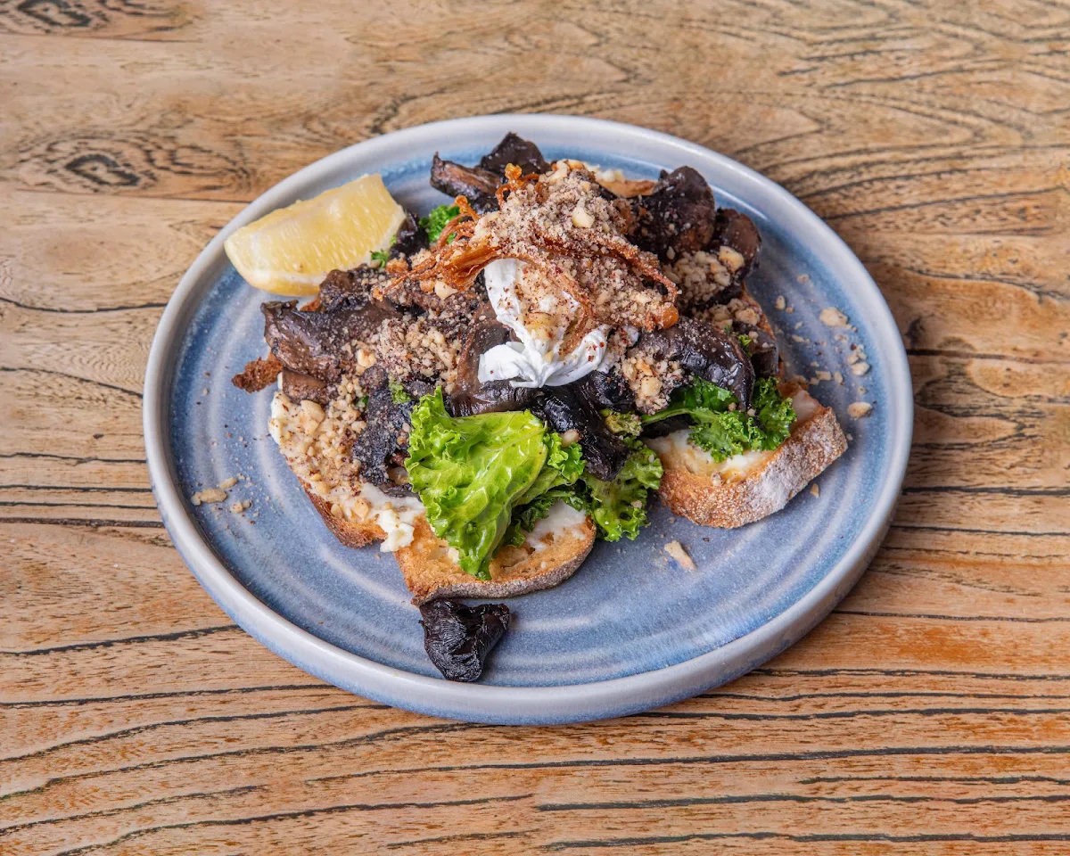 Mushroom & Avo Toast VG DF & GF Opt Available