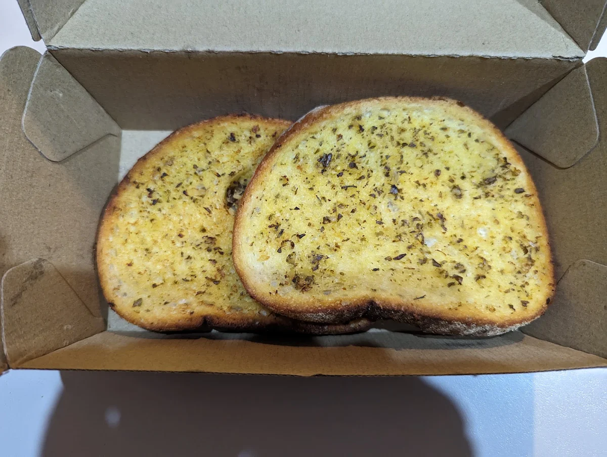 Garlic Bread, Pizza Pan Seaview Downs