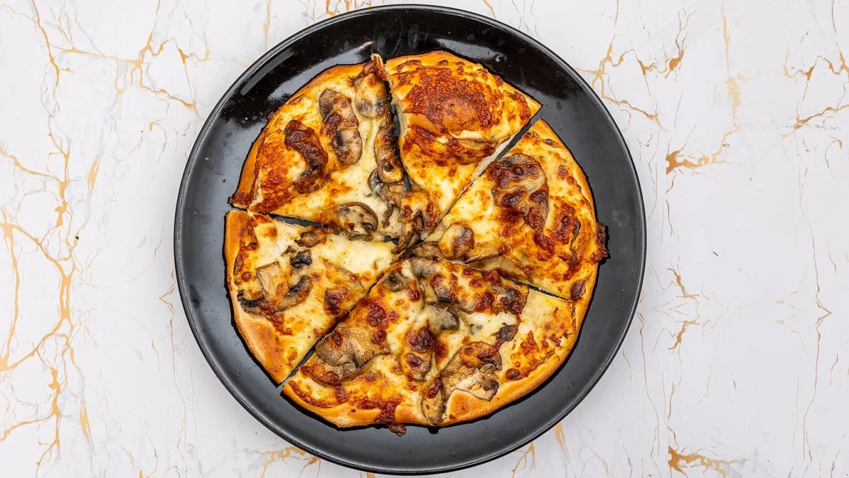 Highlights, Pizza Pan Seaview Downs