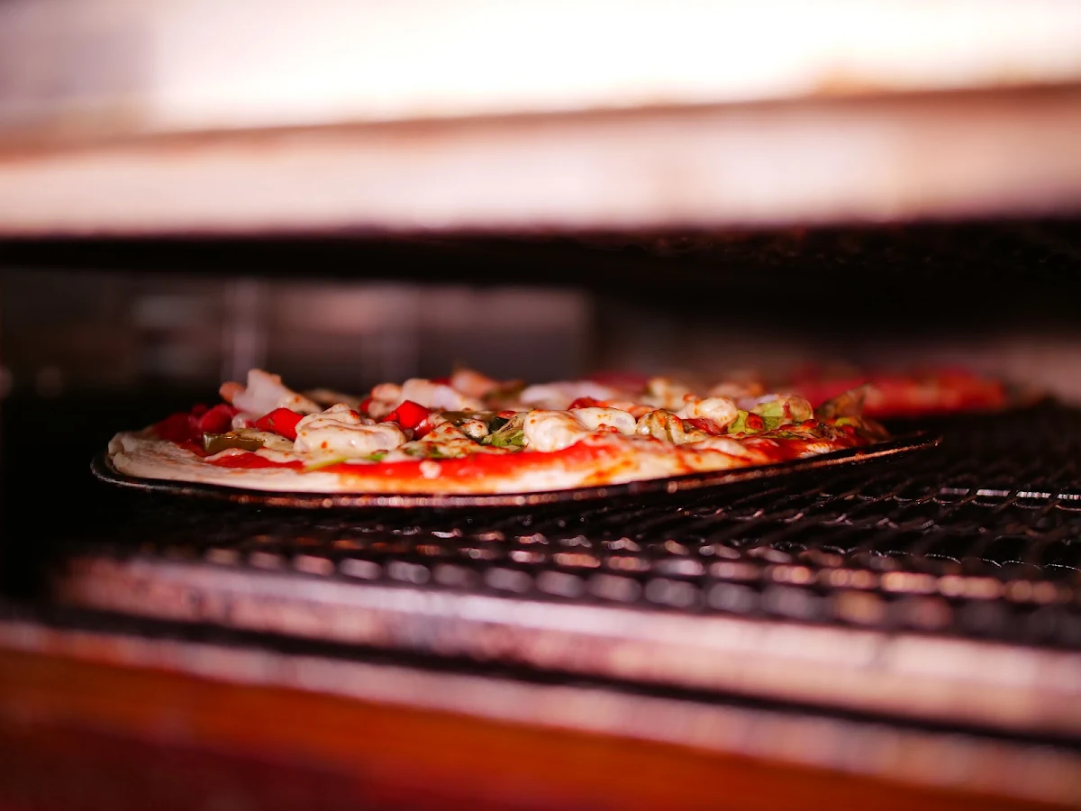 Highlights, Pizza Pan Seaview Downs