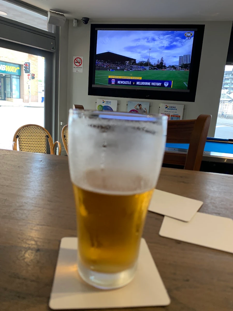 Highlights, Lidcombe Hotel