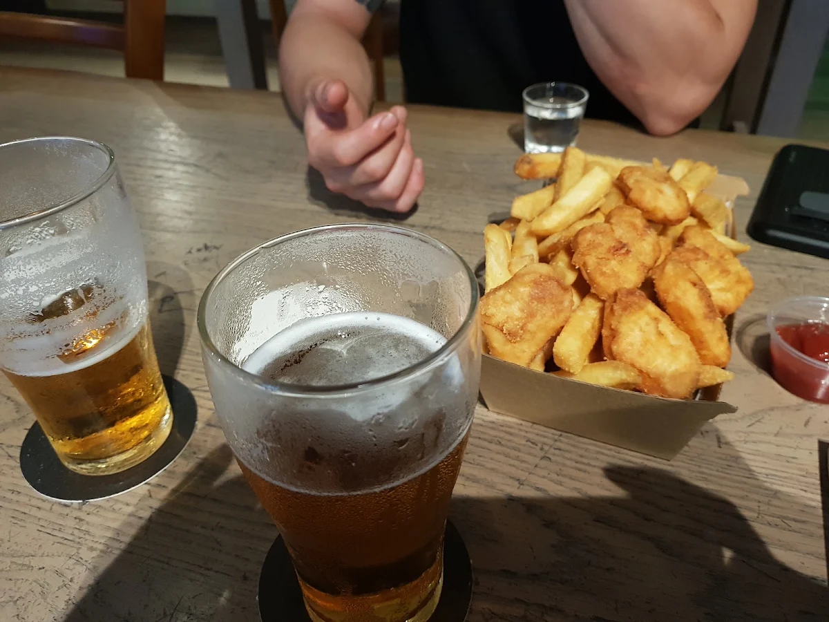 Highlights, Lidcombe Hotel