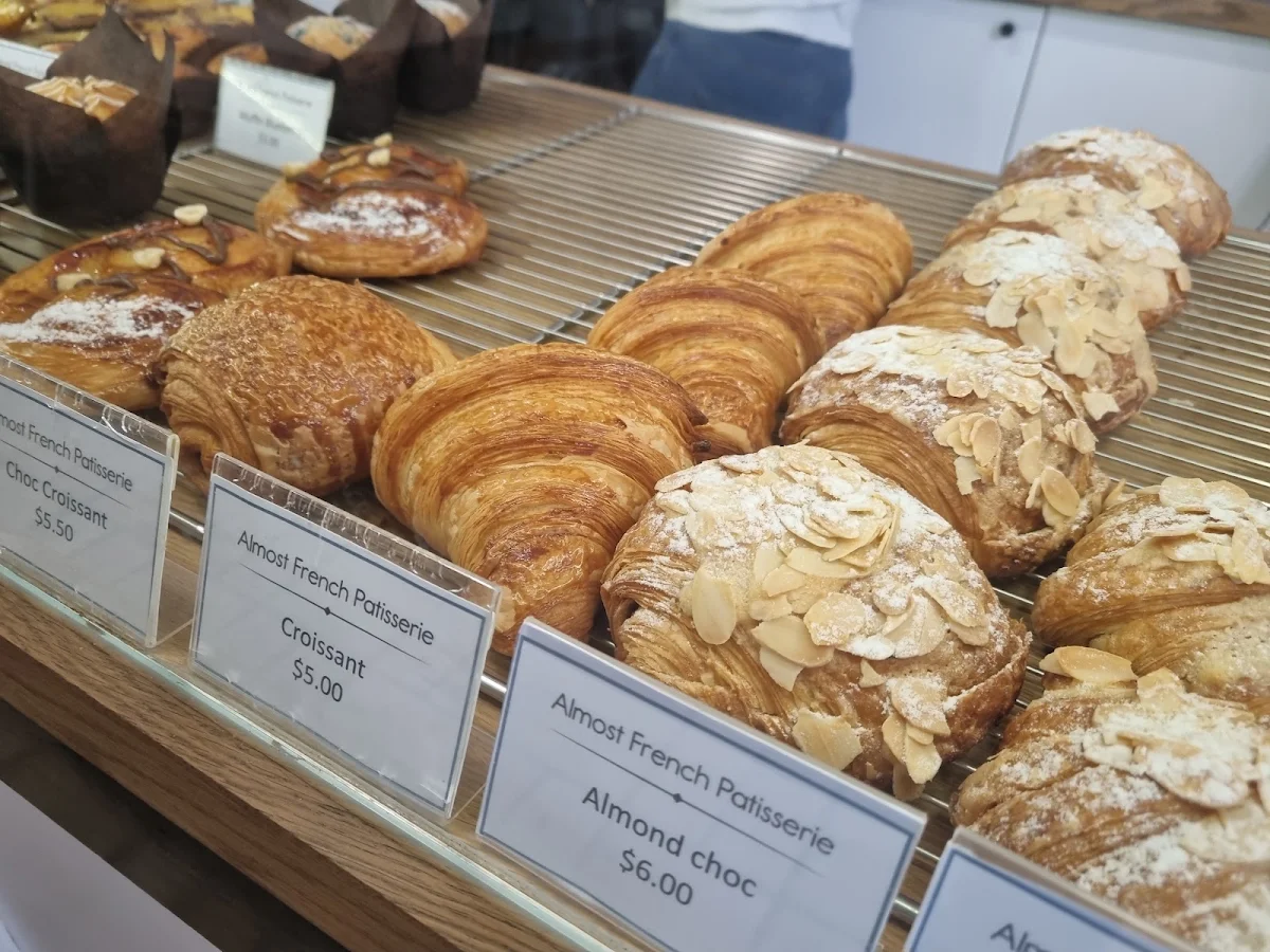 French Pasteis, Almost French Pâtisserie
