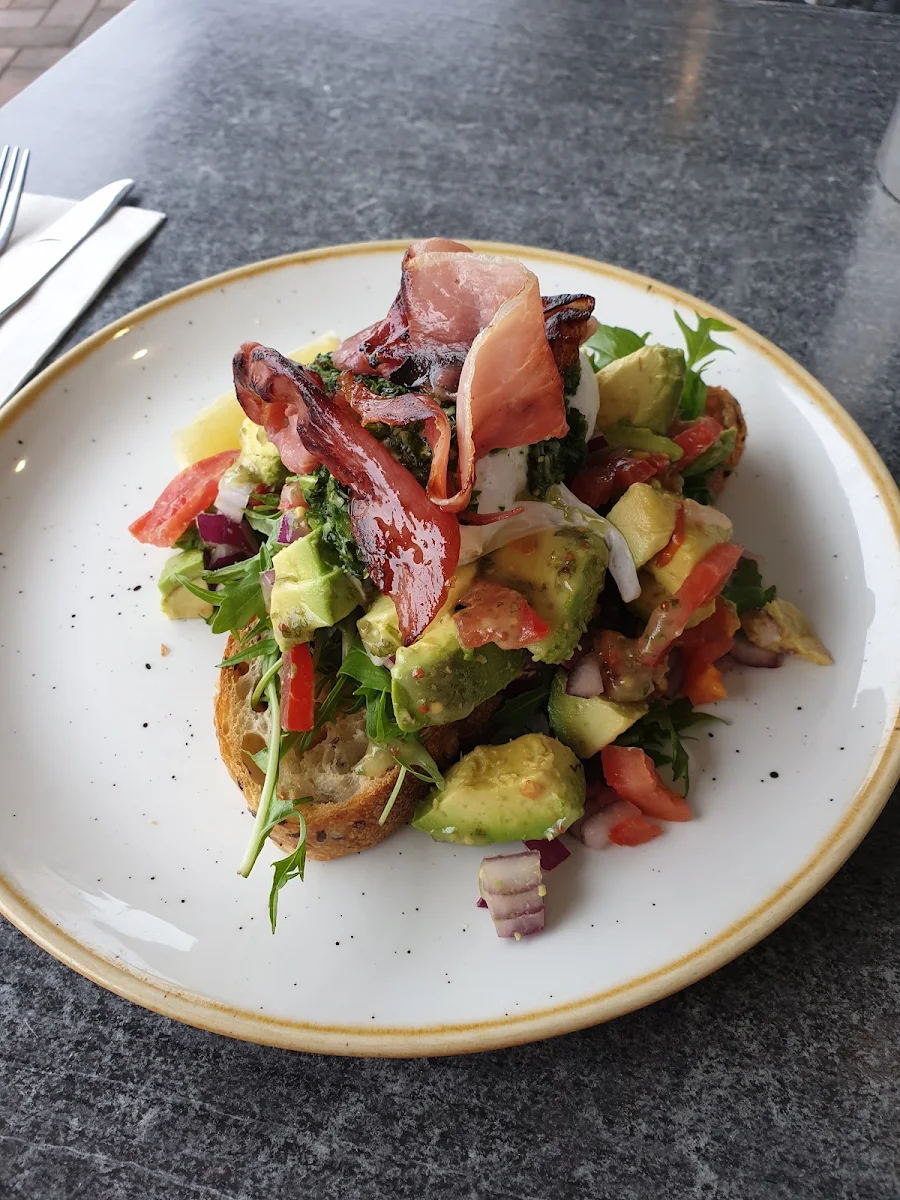 Avocado Stack, Station Coffee House