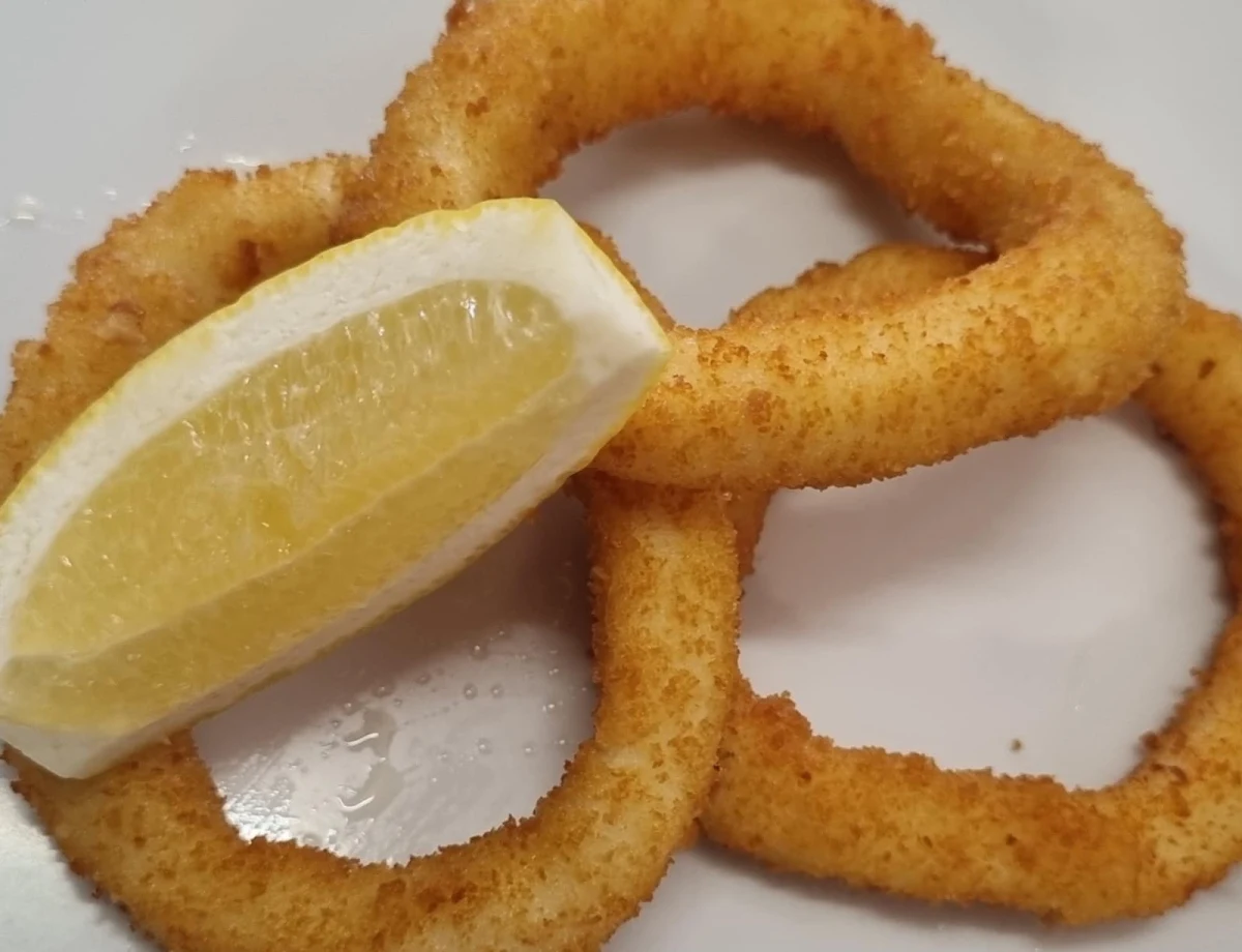 Calamari Ring, Munchies at Budgewoi (Under New Management 2025 !)