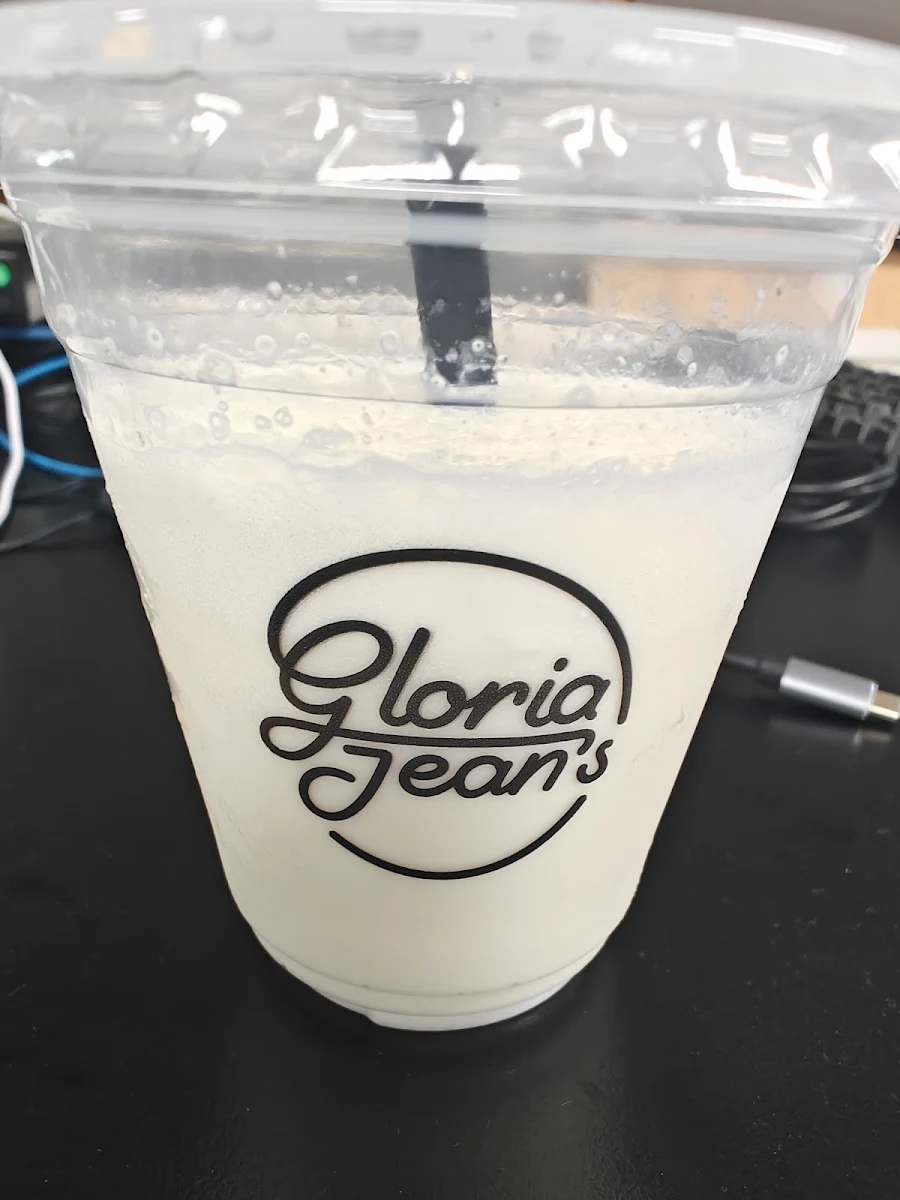 Highlights, Gloria Jean's Bella Vista
