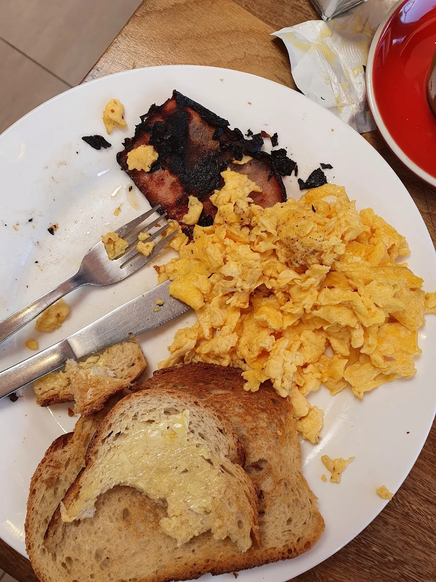 Eggs Your Way, Grand Boulevard Cafe