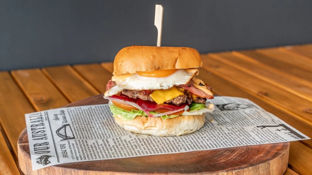 Highlights, Lumberjack Grill