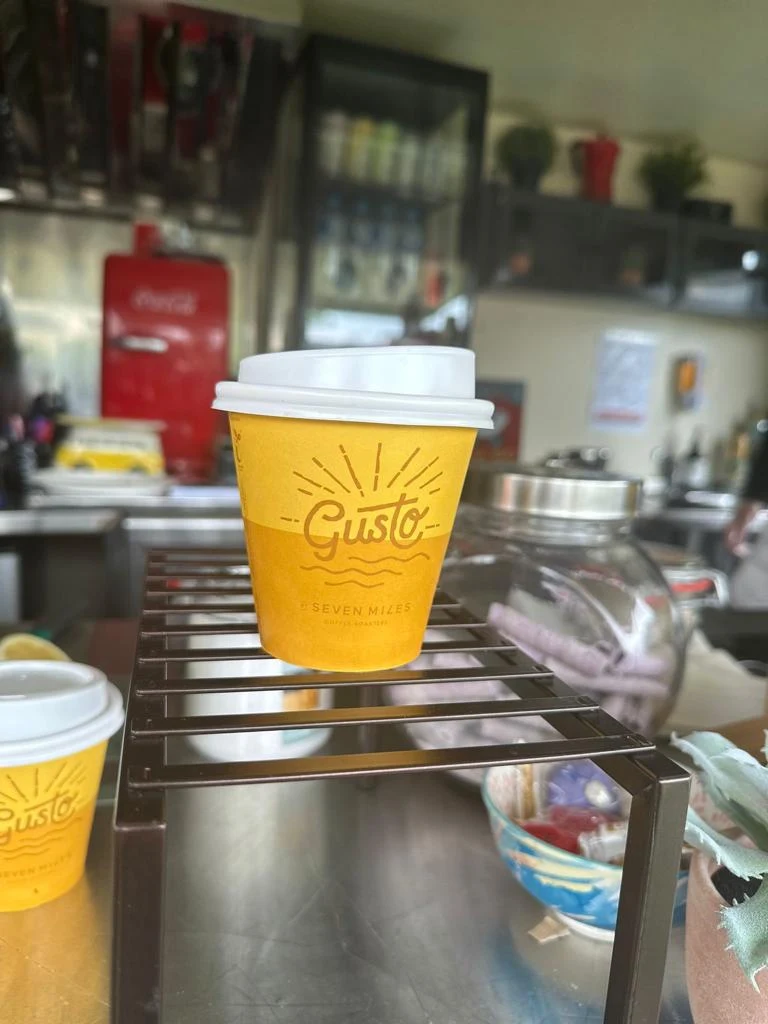 Highlights, Saltie Dog - Coffee & Crêpes