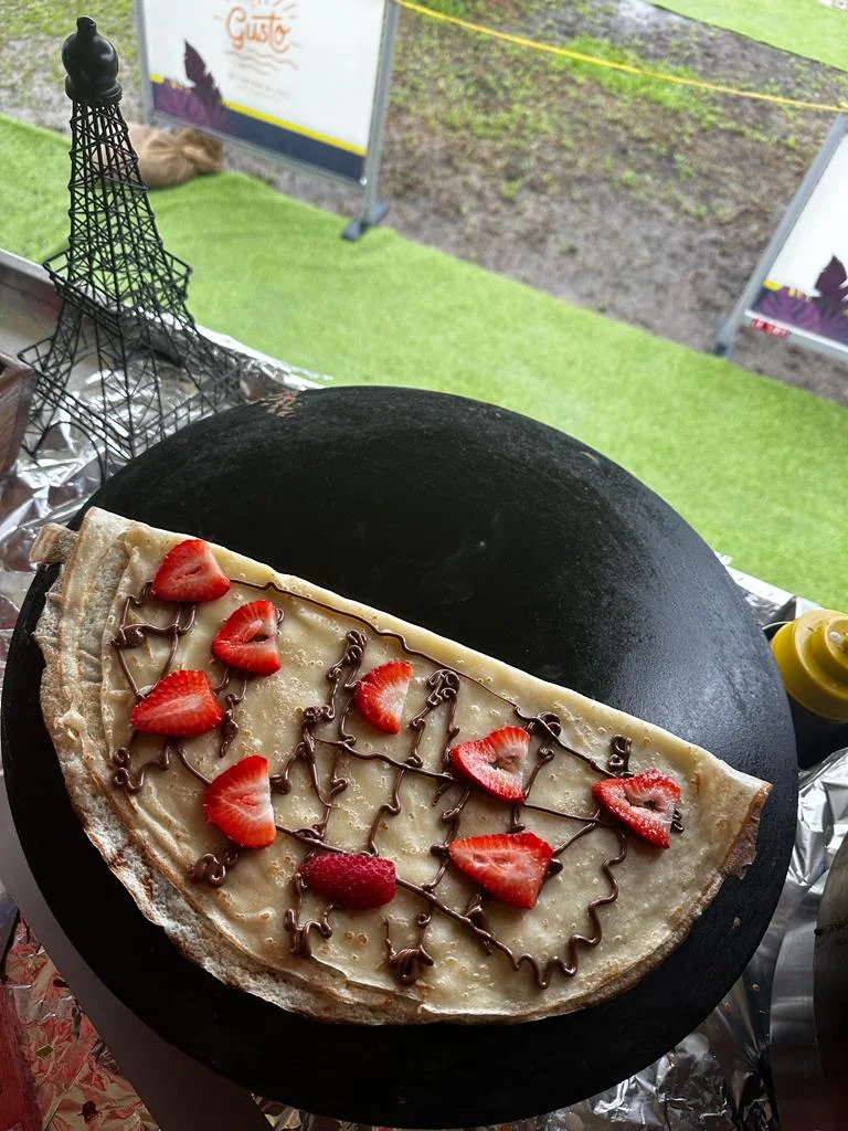 Highlights, Saltie Dog - Coffee & Crêpes