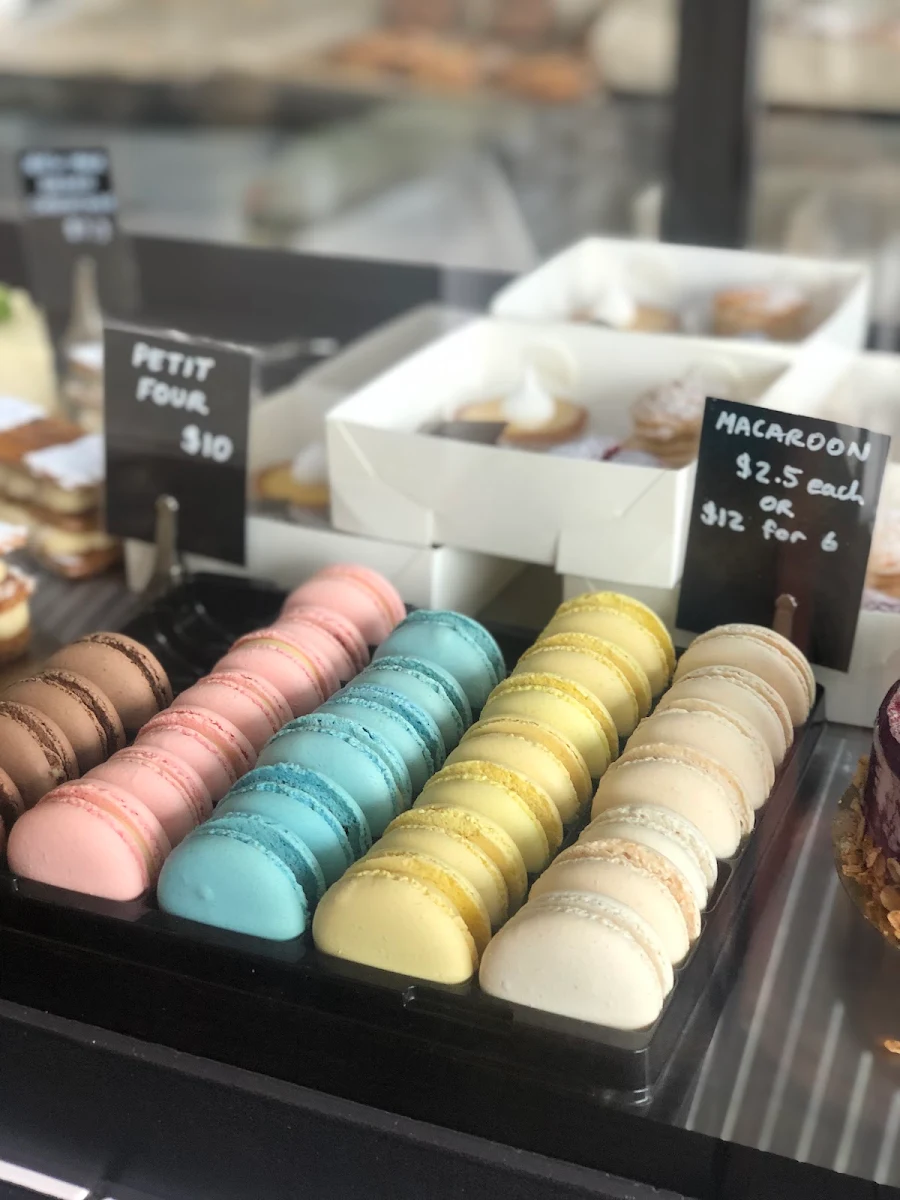 Macarons, Parisian Baker