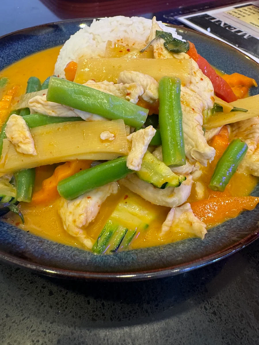 Red Curry, Bangkok Thai on Harbour Town