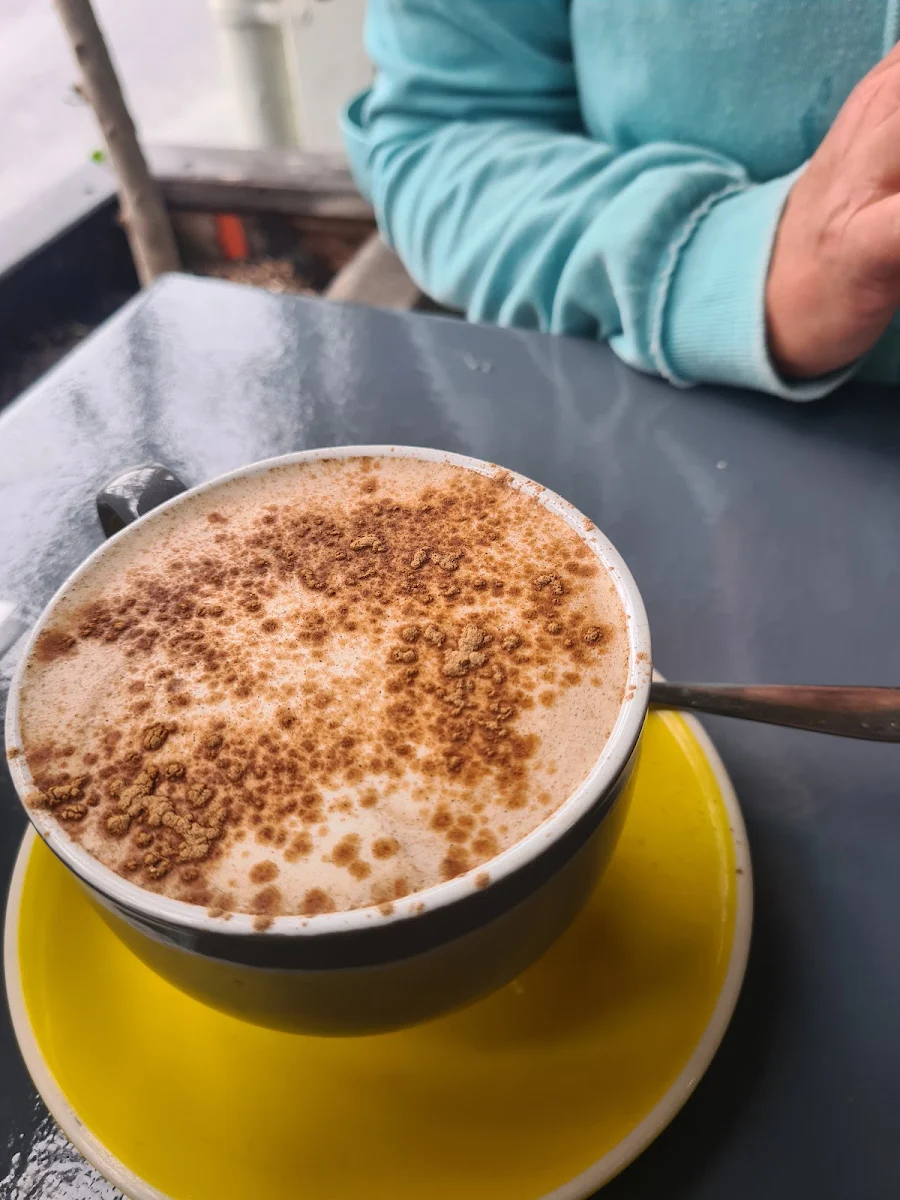 Tumeric Latte, Berkelouw Cafe