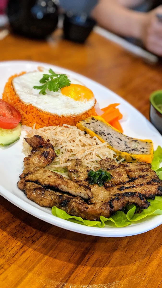 Grilled Mine Pork & Pork Chop - Nem Sườn Đĩa