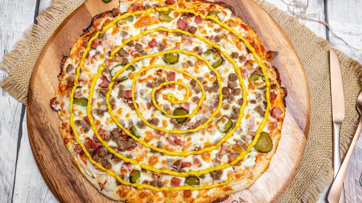 Highlights, Valley Way Pizza