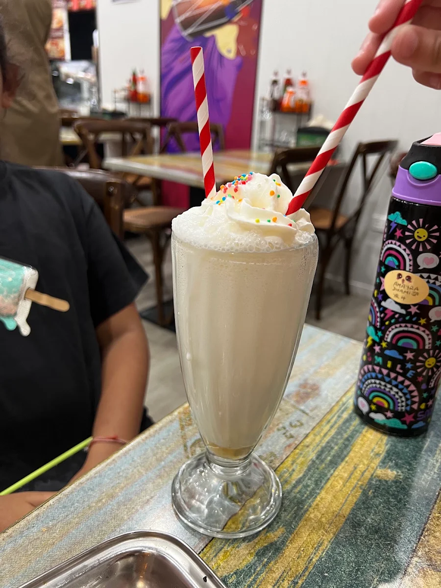 Vanilla Milkshake