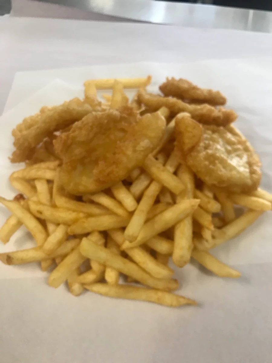 Chicken Chippies, Siv's Seafood Restaurant