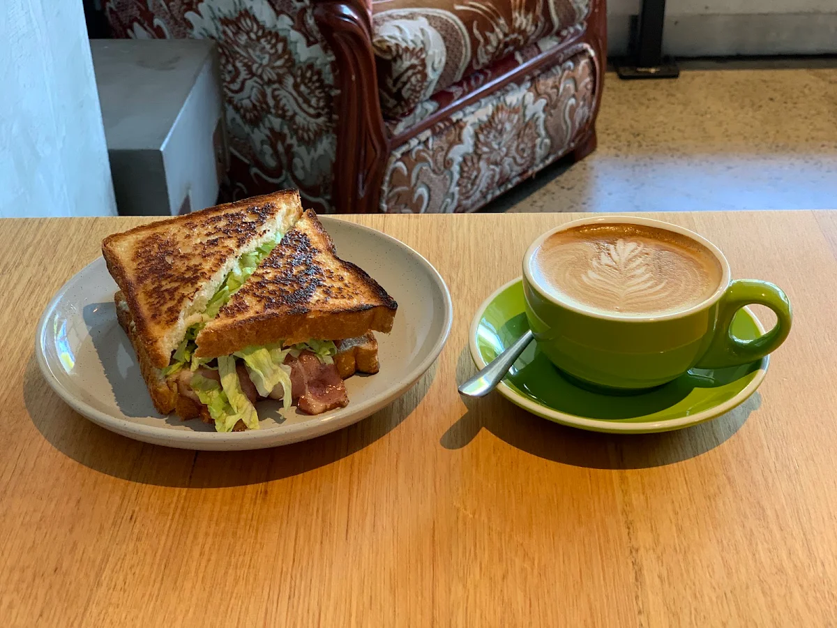 Highlights, Greensleeves Coffee House