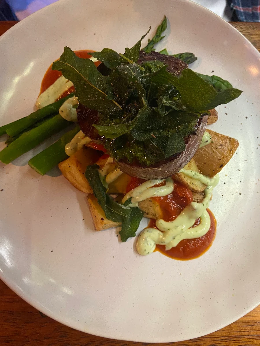 Beef and Potatoes, Grenache Wine Bar