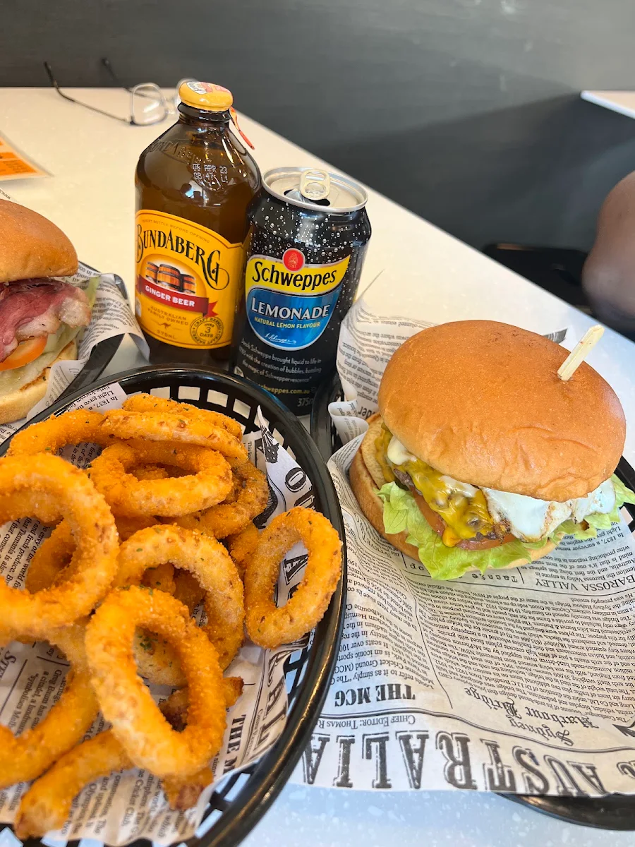 Onion Rings, Burger Village