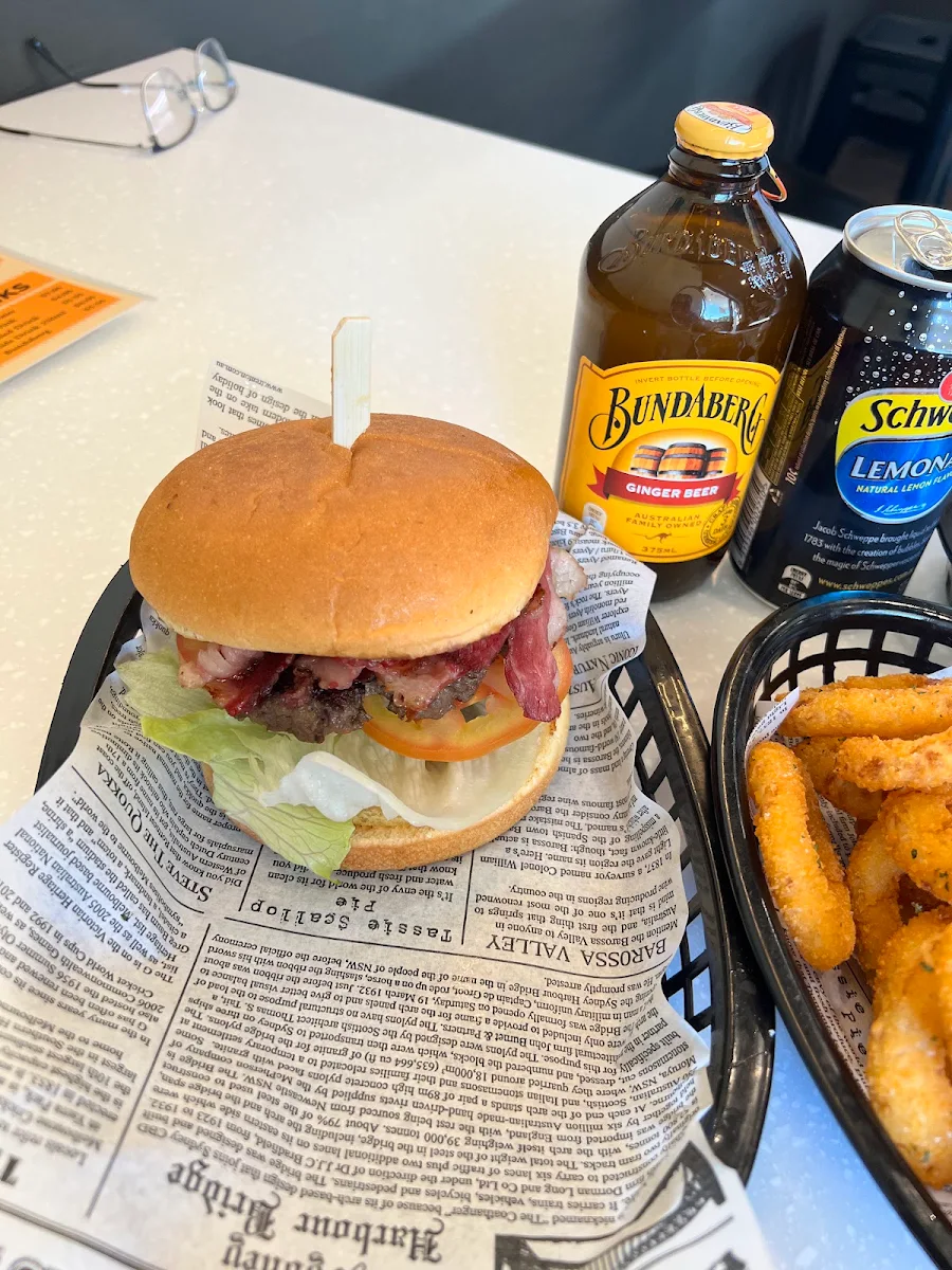 The blt, Burger Village