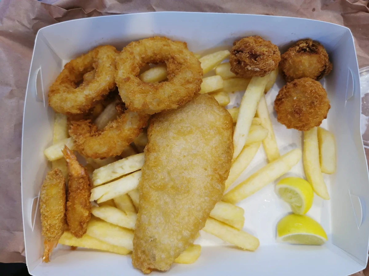 Fishmans Basket, Swiss & Chips