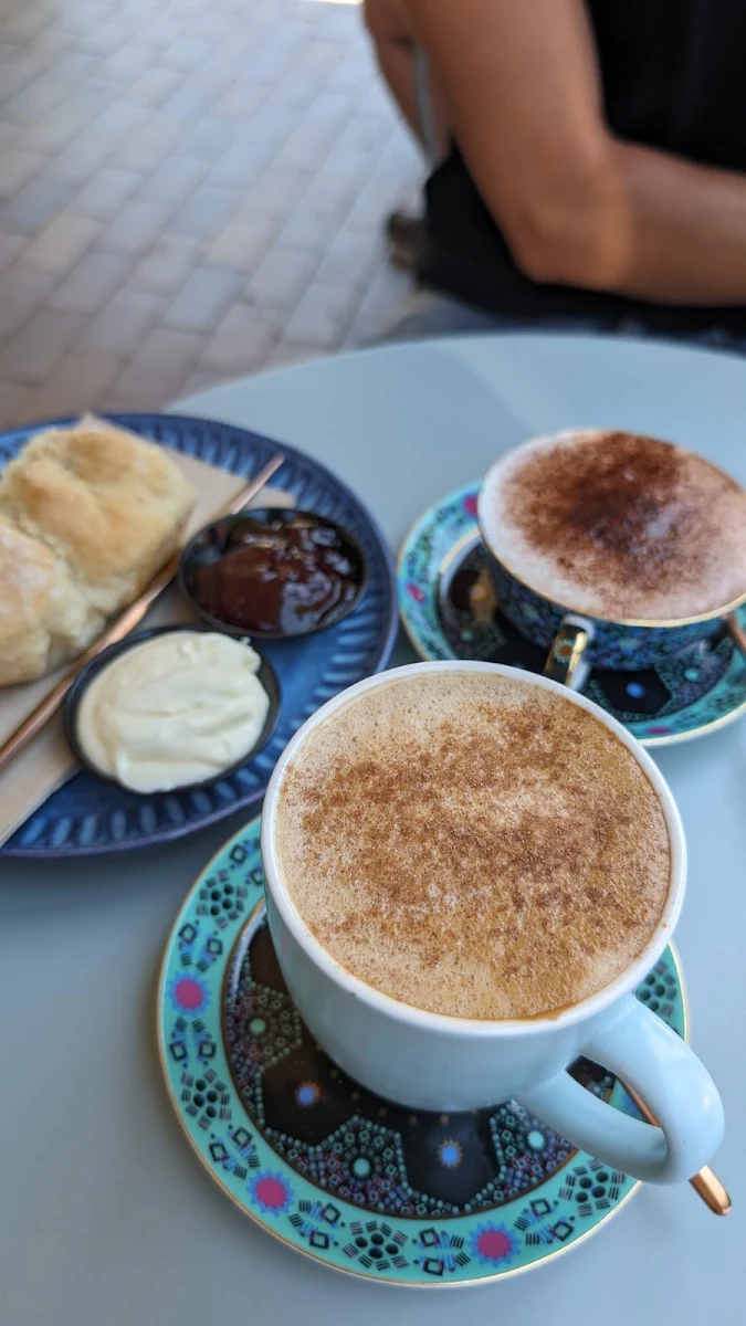 Highlights, Valley Fudge & Teahouse