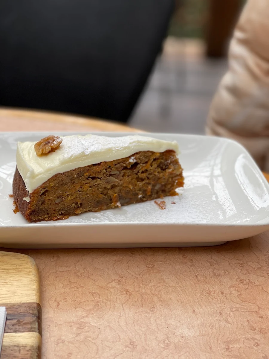 Sticky Date Cake