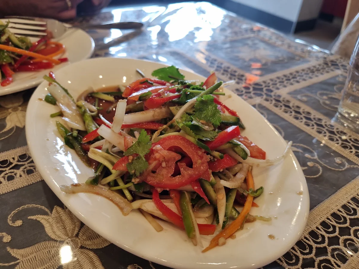 Uyghur Salad, Nur Uyghur Restaurant