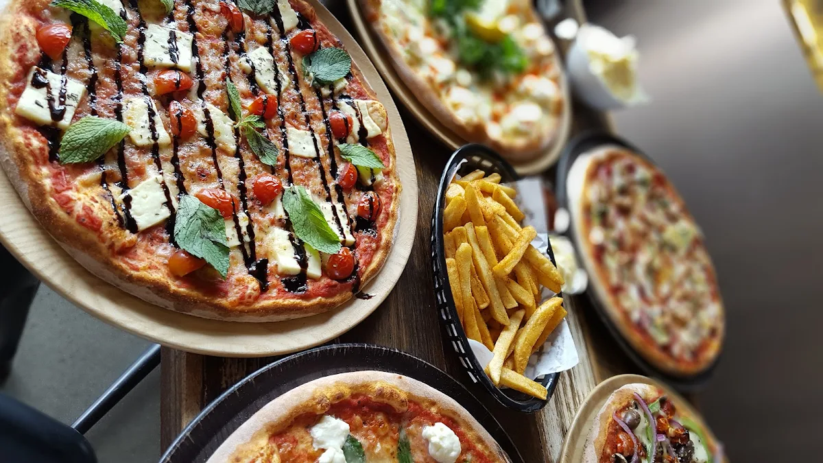 Highlights, Heaven Woodfire Pizza