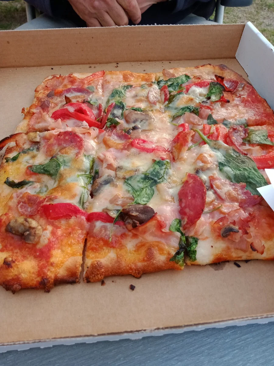 The Bay Pizza