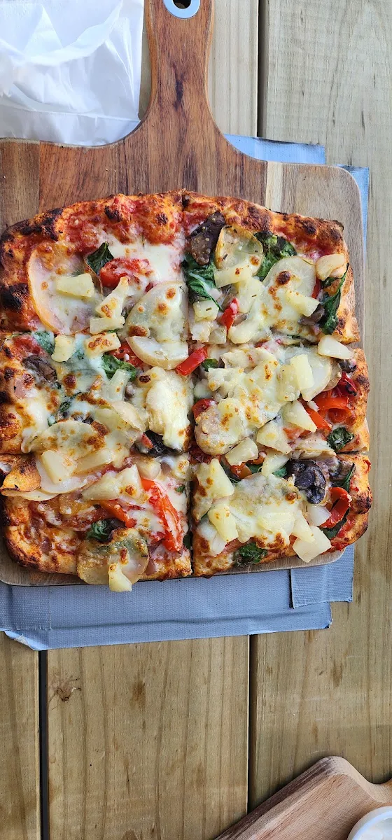 Veg Pizza