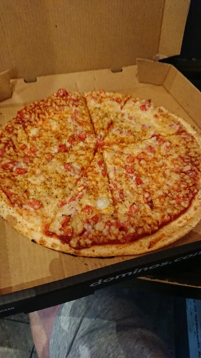 Vegan Margherita Pizza