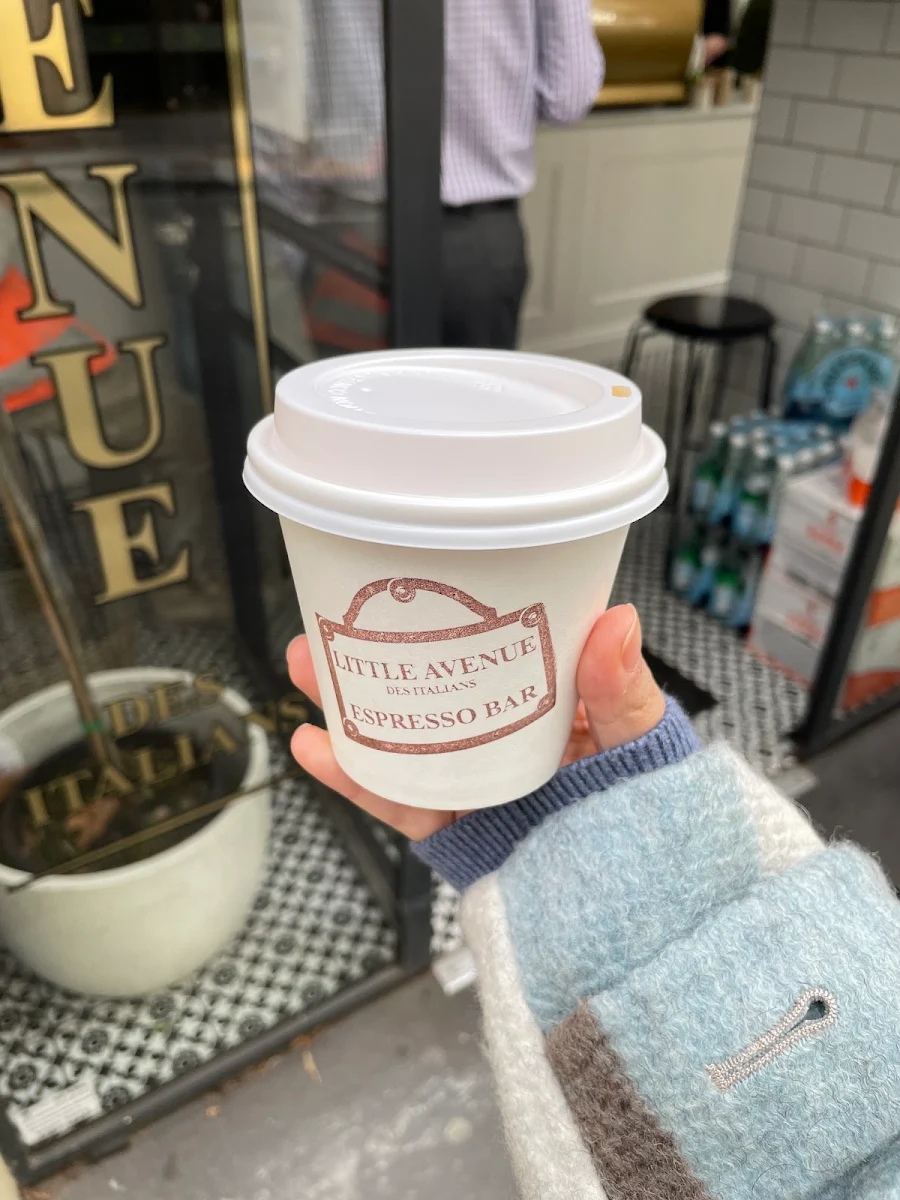 Flat White, Little Avenue Des Italians