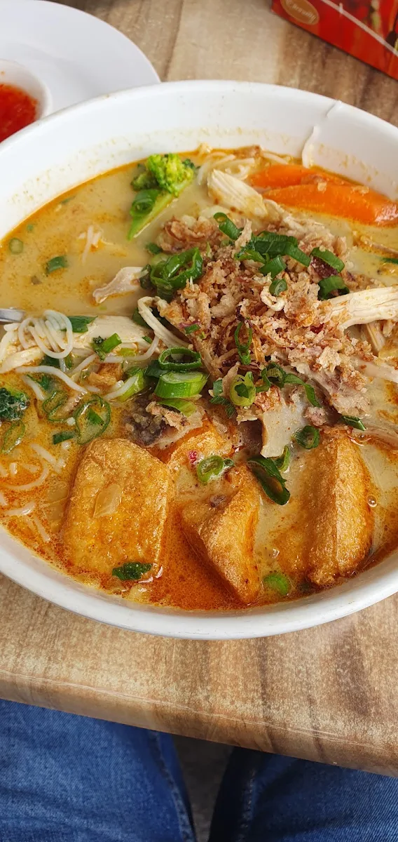 Chicken Laksa