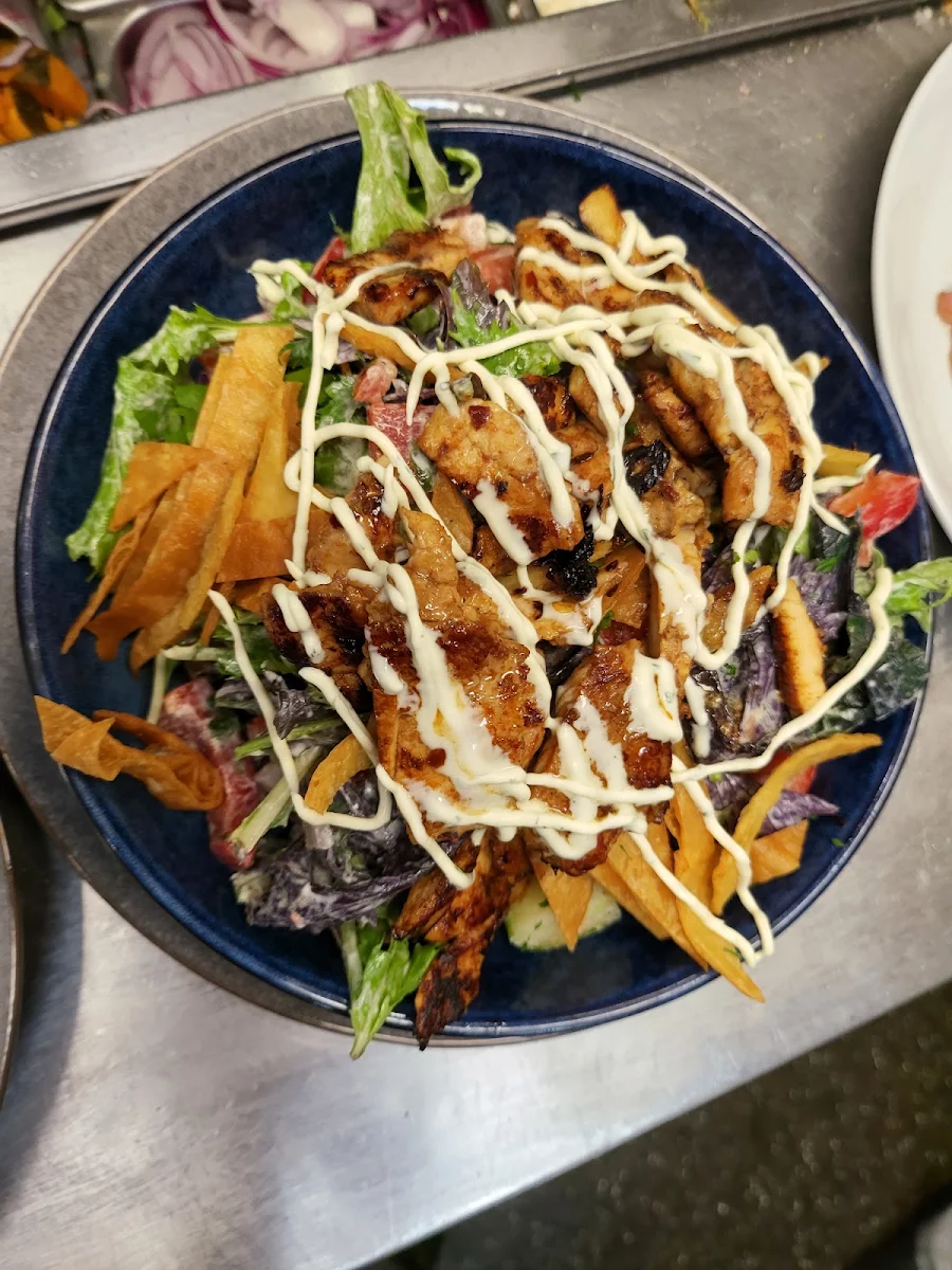 Spicy Chicken Fattoush Salad