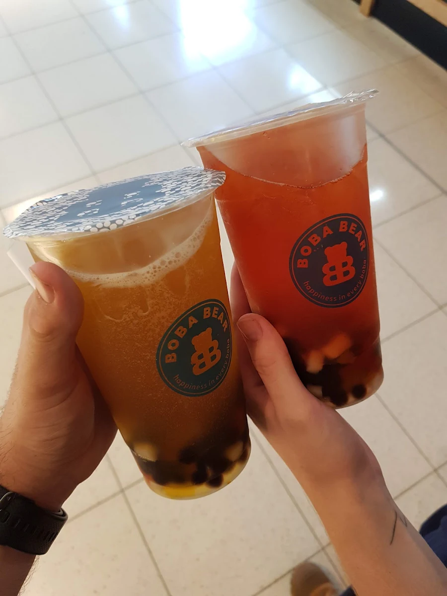 Strawberry Green Tea with Lychee Jelly
