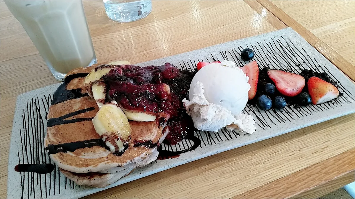 Caramelized Banana Berry Compote