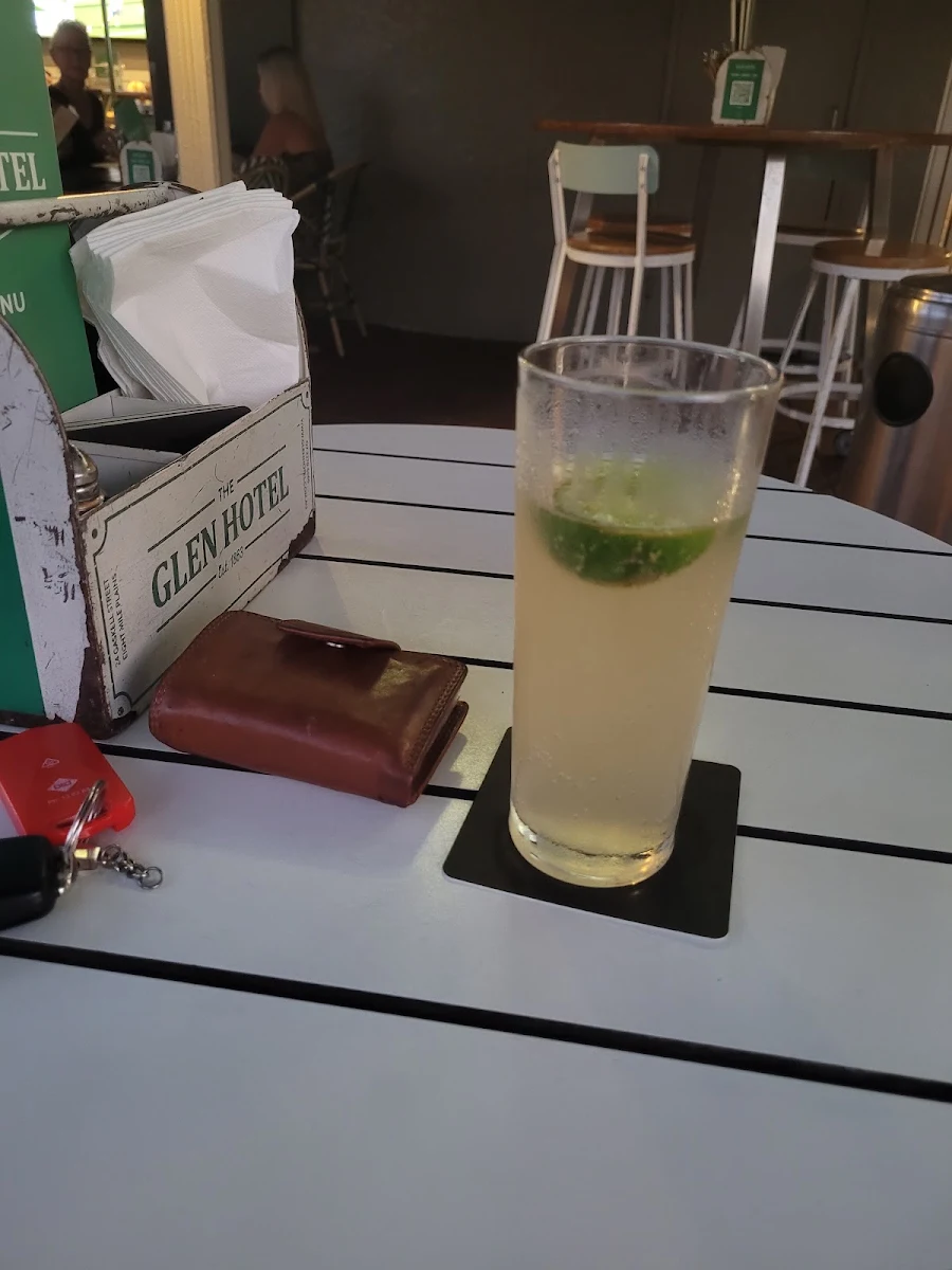 Ginger Beer, The Glen Hotel