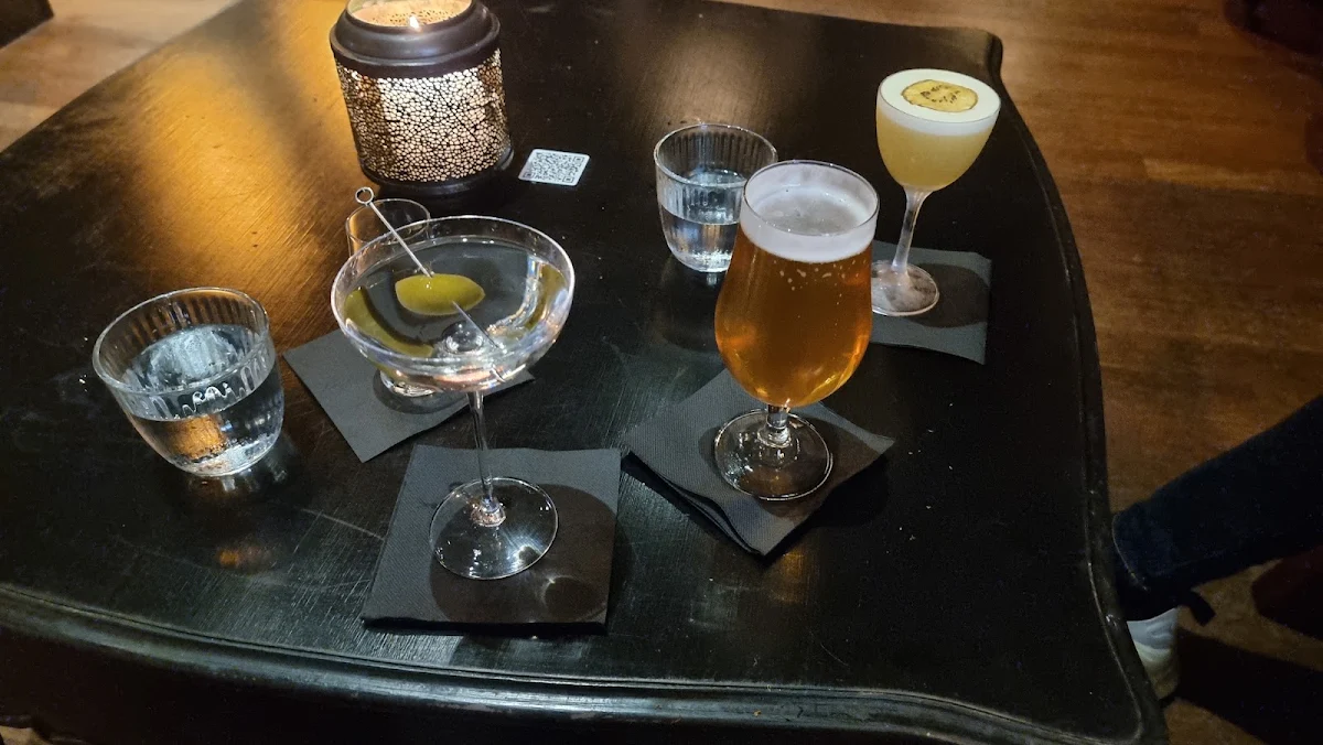 Martini with Olive, Dr Gimlette Brisbane