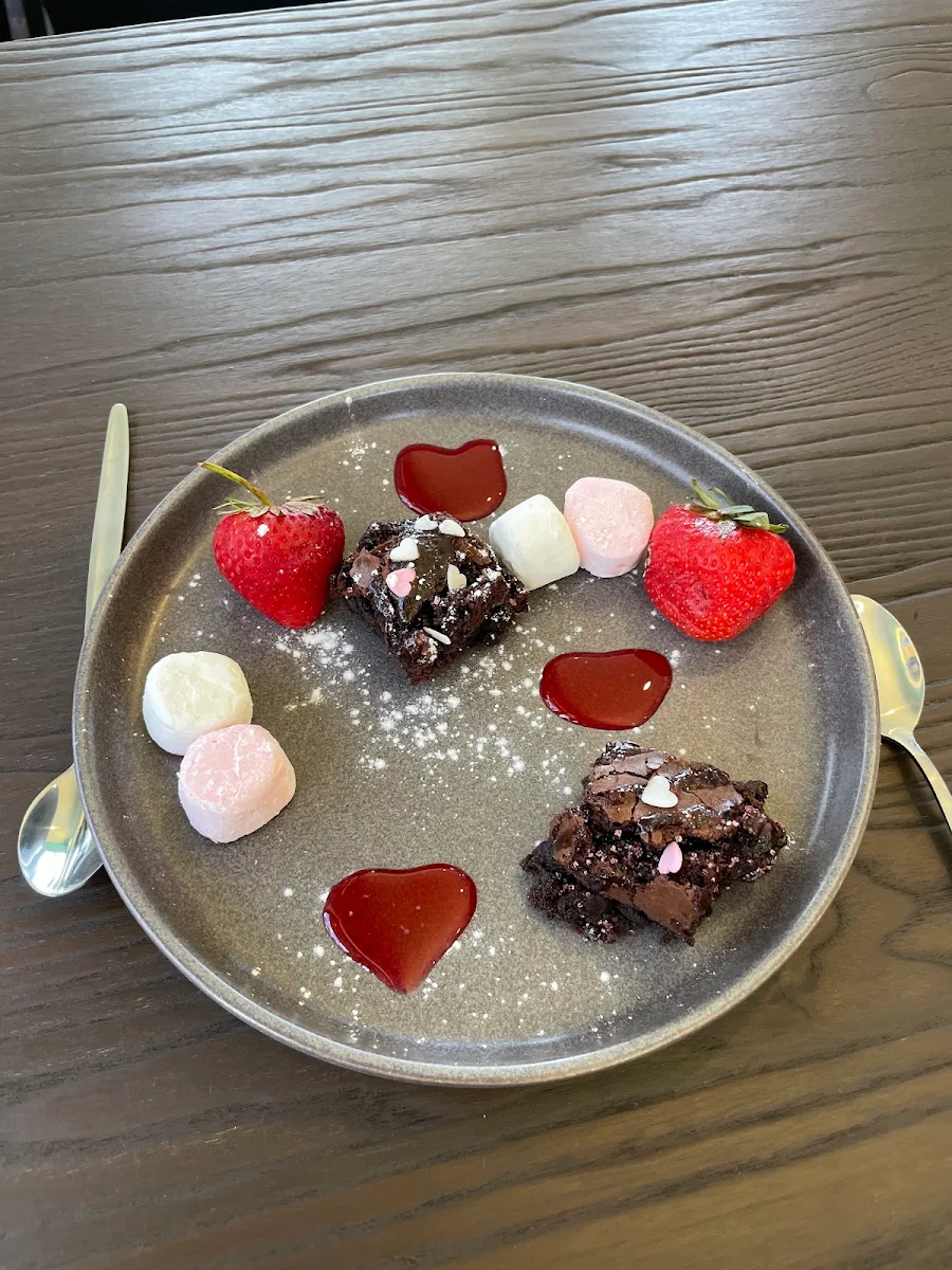 Highlights, Remis by the bay cafe and carvery