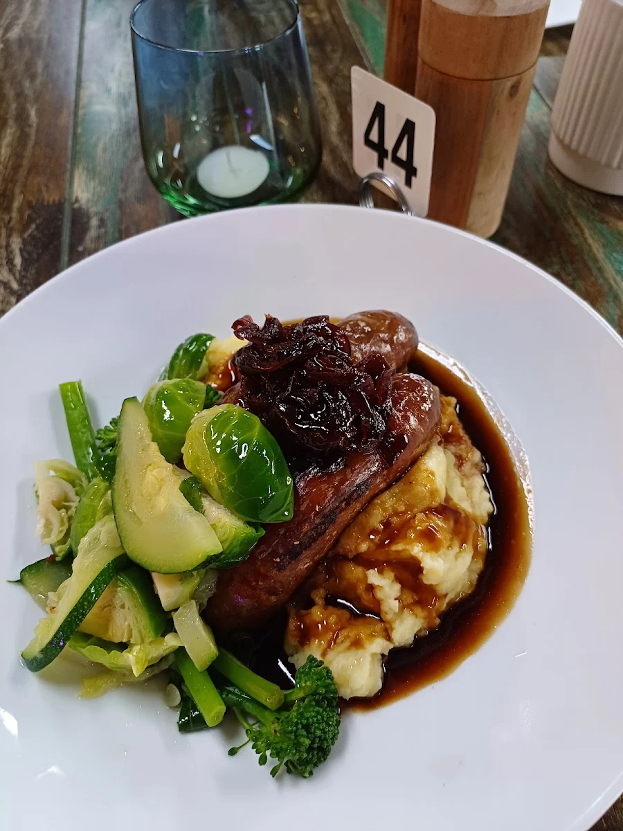 Lamb Shanks 2 Red Wine Au Jus with Mash & Broccolini GF