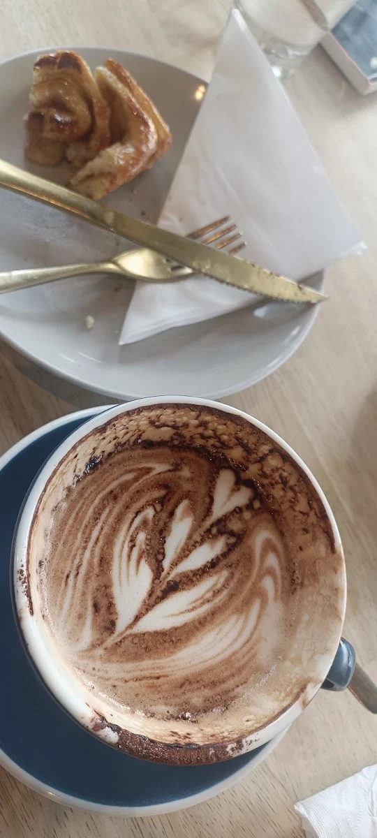 Highlights, Augustus Gelatery - Sunbury