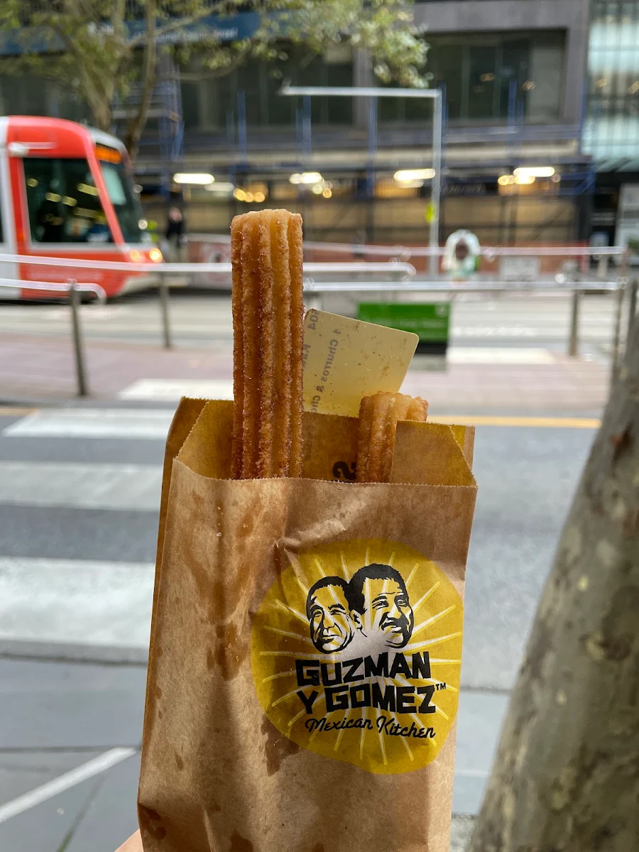 Churros, Guzman y Gomez - 567 Collins