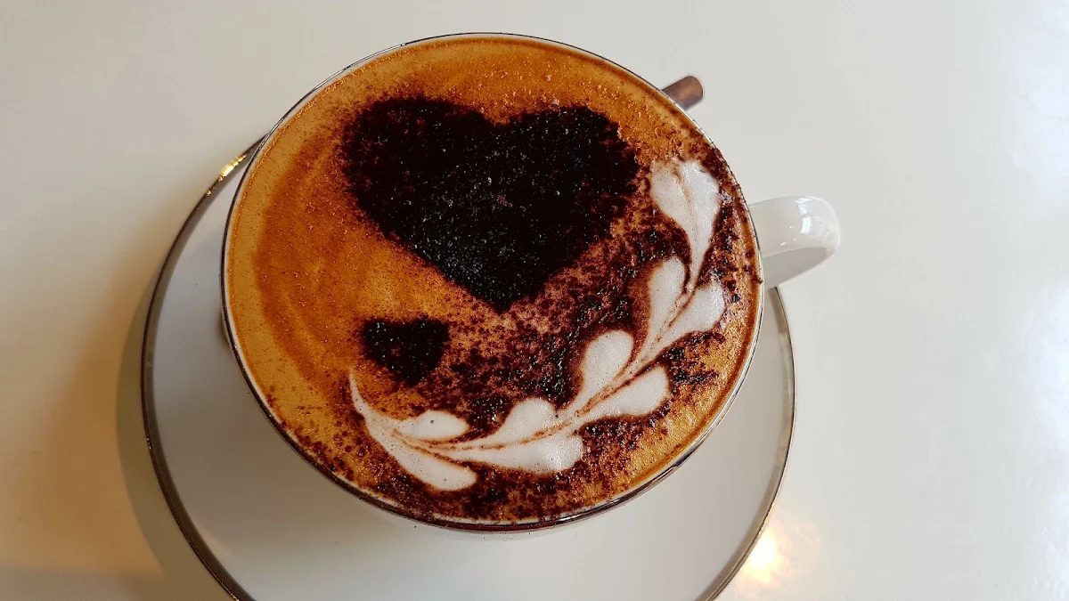 Highlights, Elim Cafe