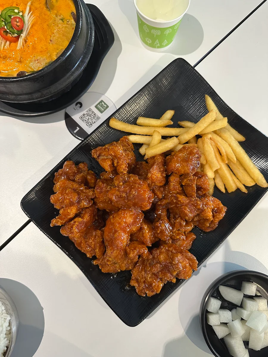 Highlights, Haeduri Chicken Southport (해두리치킨 사우스포트)