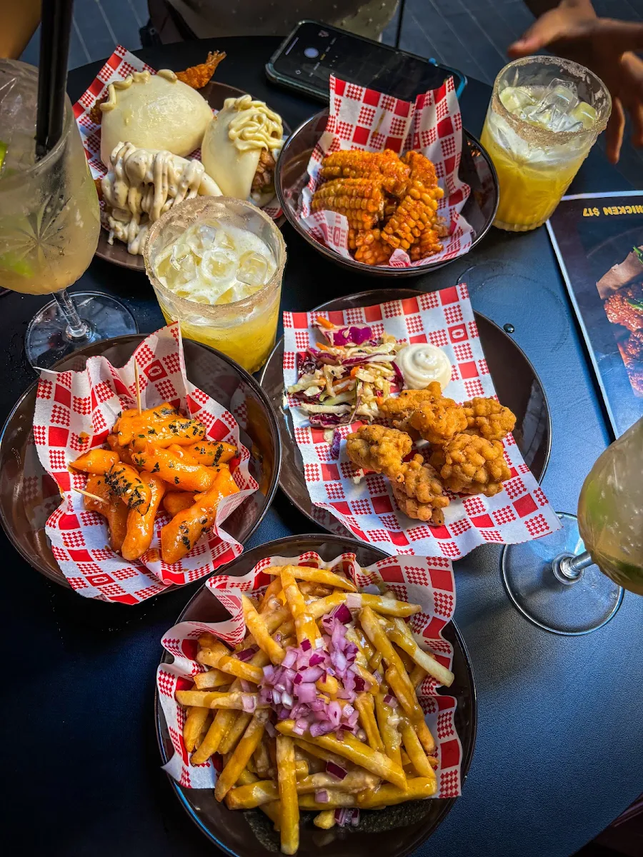 Highlights, Bar Bubu Diner