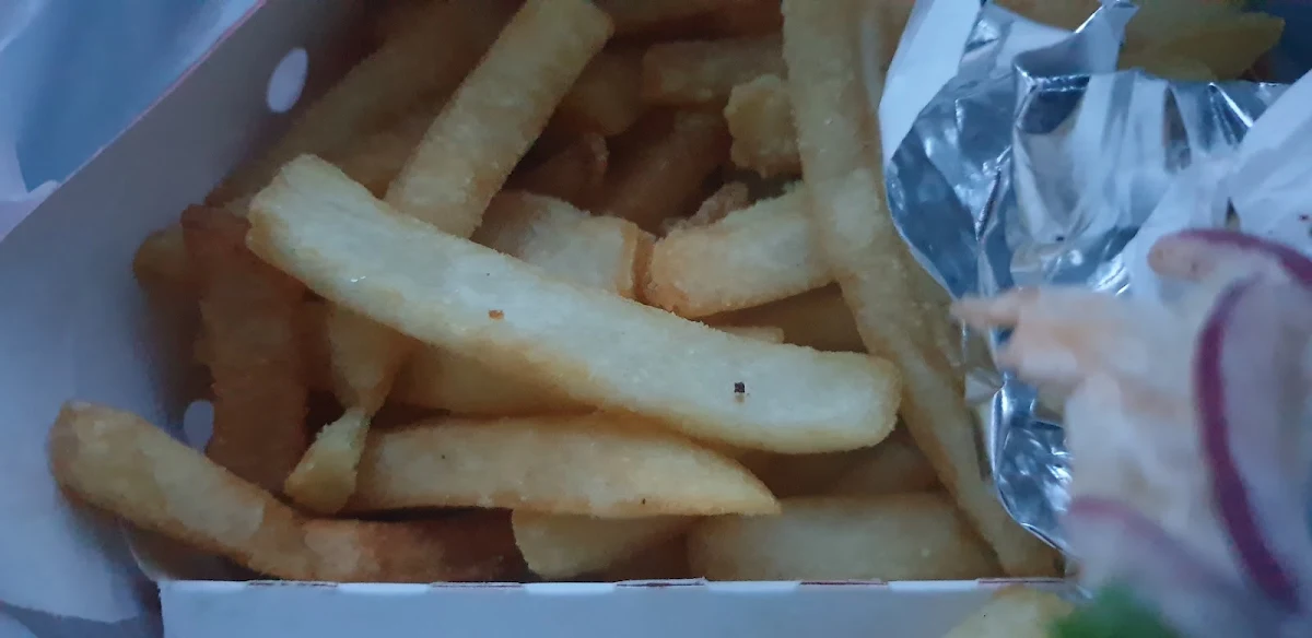 Chips with Meal, Watsup Brothers Condell Park